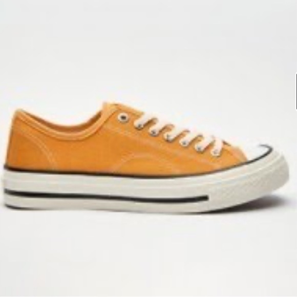 Mustard Shoopen Low-top - Picture 1 of 4